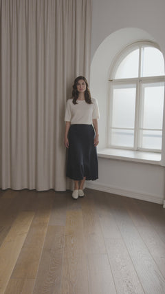 Liana Wide-hemmed Linen Skirt Dark Navy