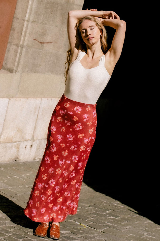 Iris Skirt Floral Red
