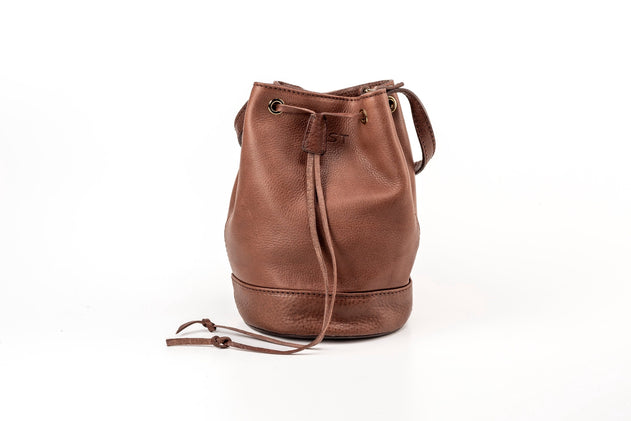 Chelsea Leren Bucket Tas Tobacco