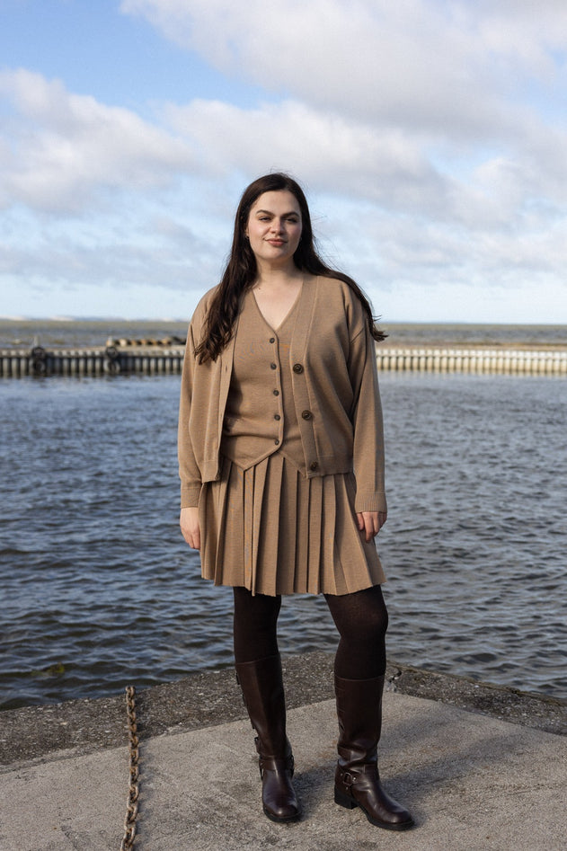 Piccolo Pleated Merino Mini Skirt Beige