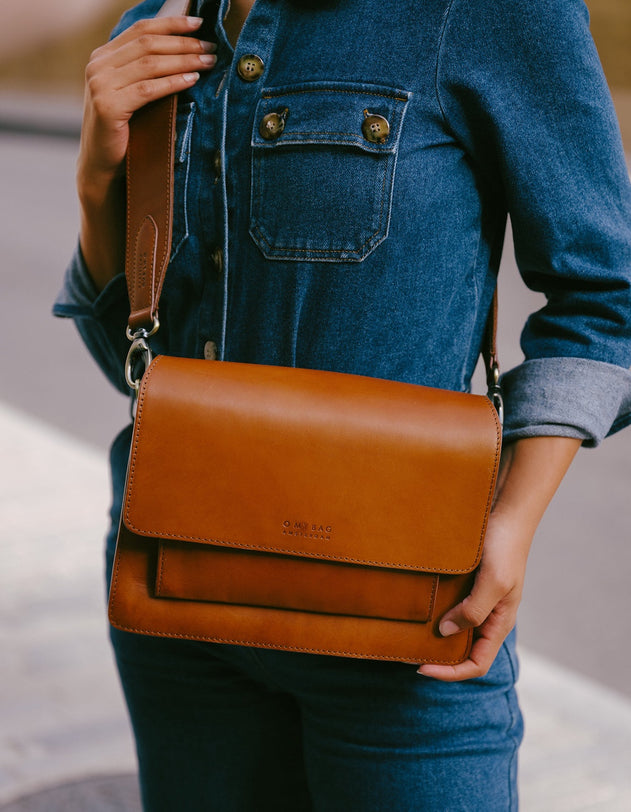 Harper Classic Leather Cognac