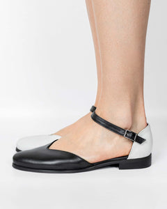 Alexa Cactus Leather Flats Black / White
