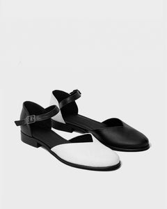 Alexa Cactus Leather Flats Black / White