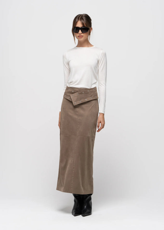 70e0527e156cce4de9b45aa5ac397c49.webp