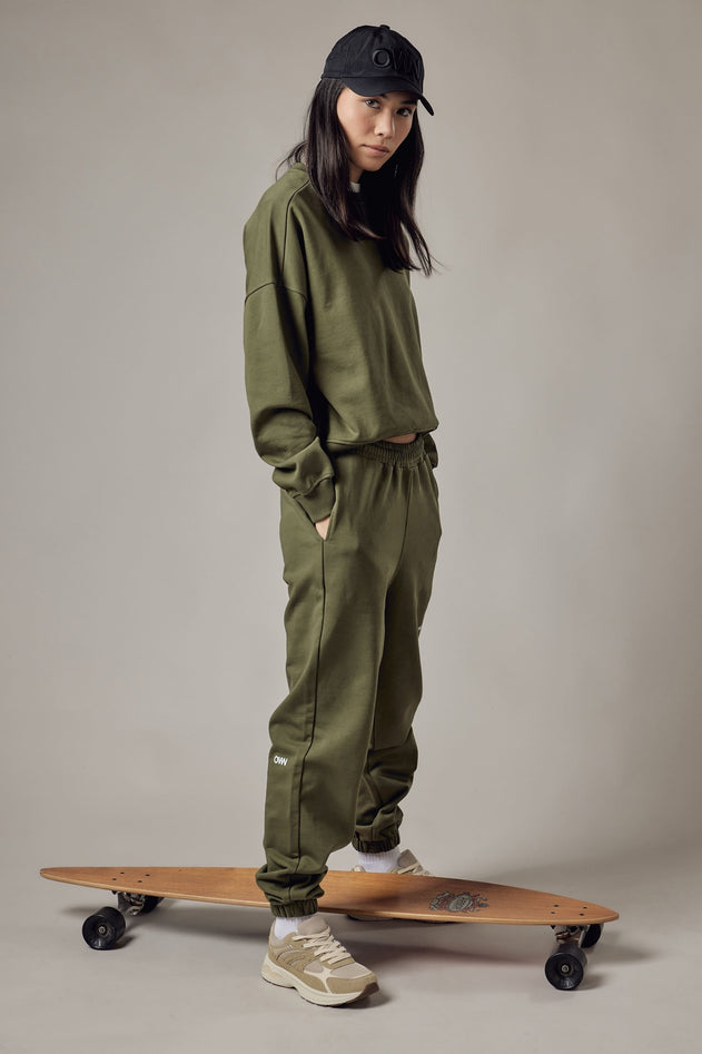 Women's Loose Fit Crewneck Sweatshirt