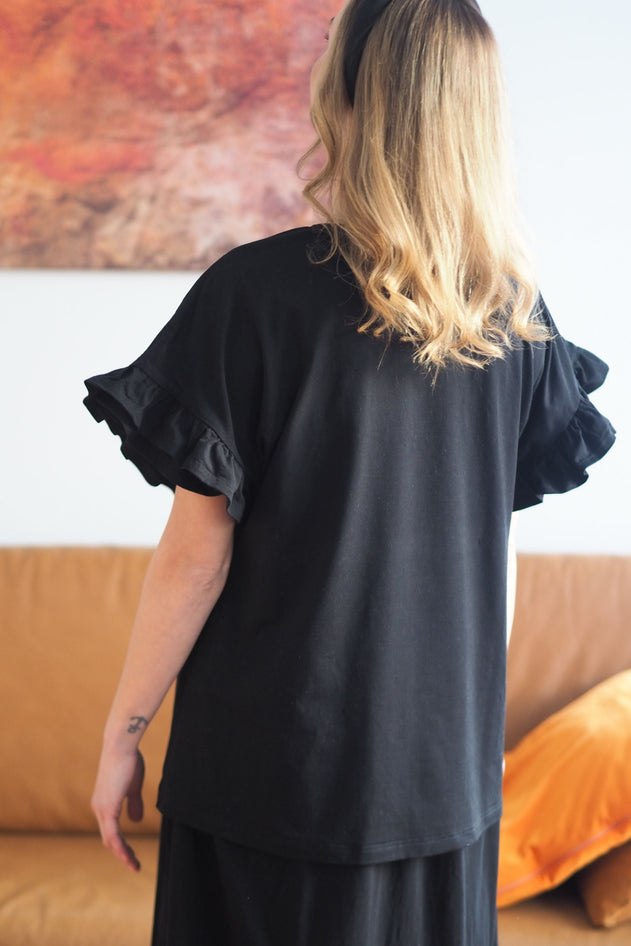 Isa Frill T-Shirt Black