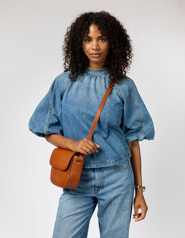 Nina Tas Cognac