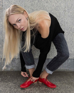 Akira Pumps Nopal Flats Black