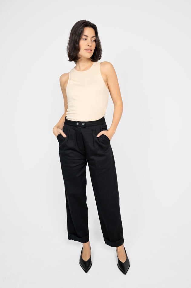 Cropped Pleated Pants Black