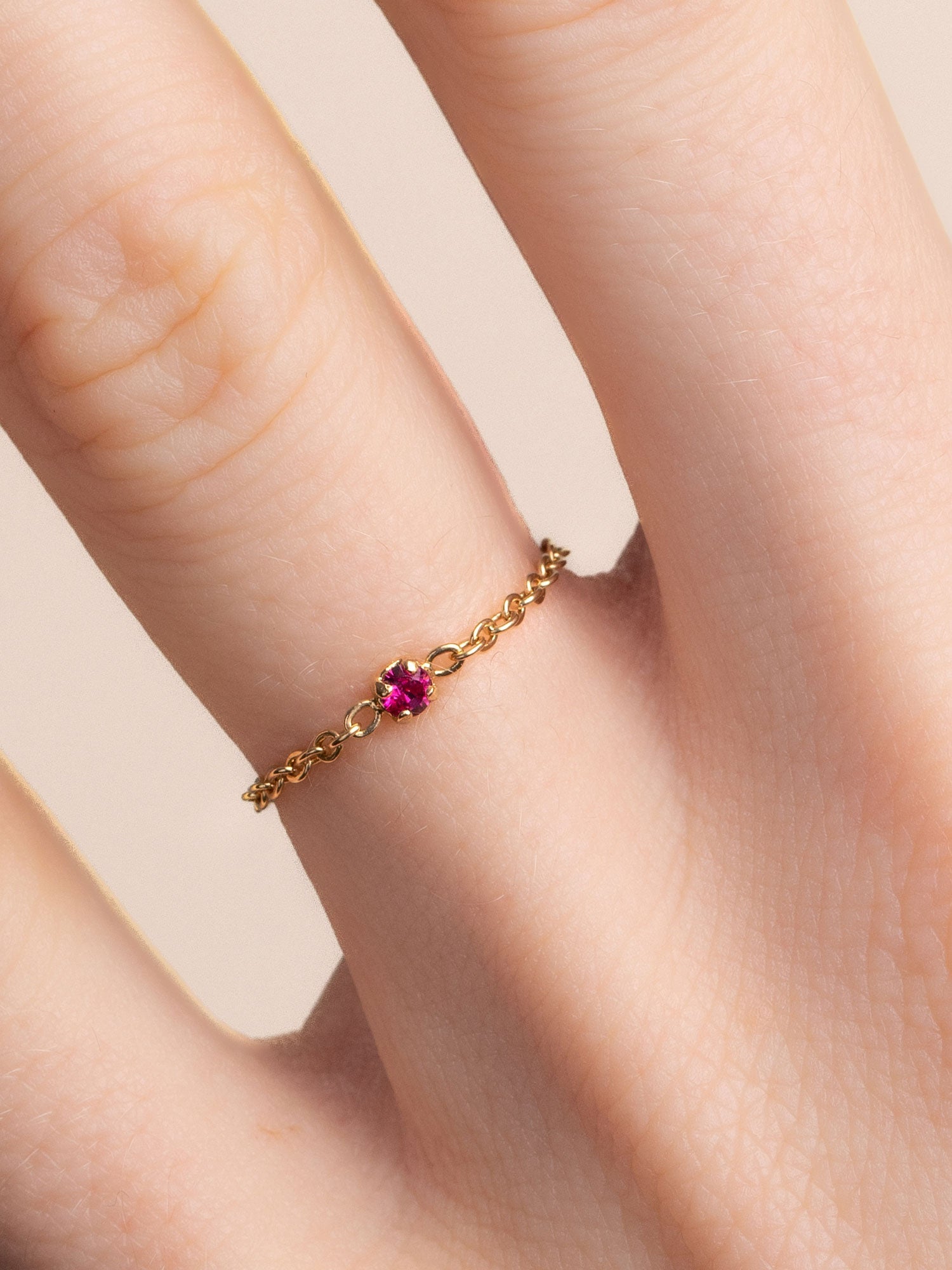 Alban_fuschia_AprilPlease-focus.jpg?v=1718363096