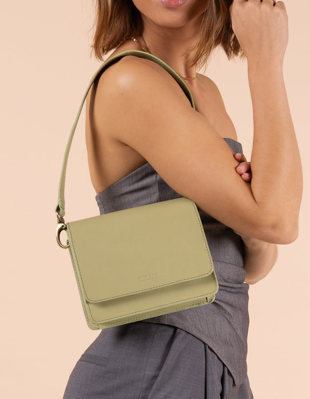 Audrey Mini Bag Classic Leather Tea Green