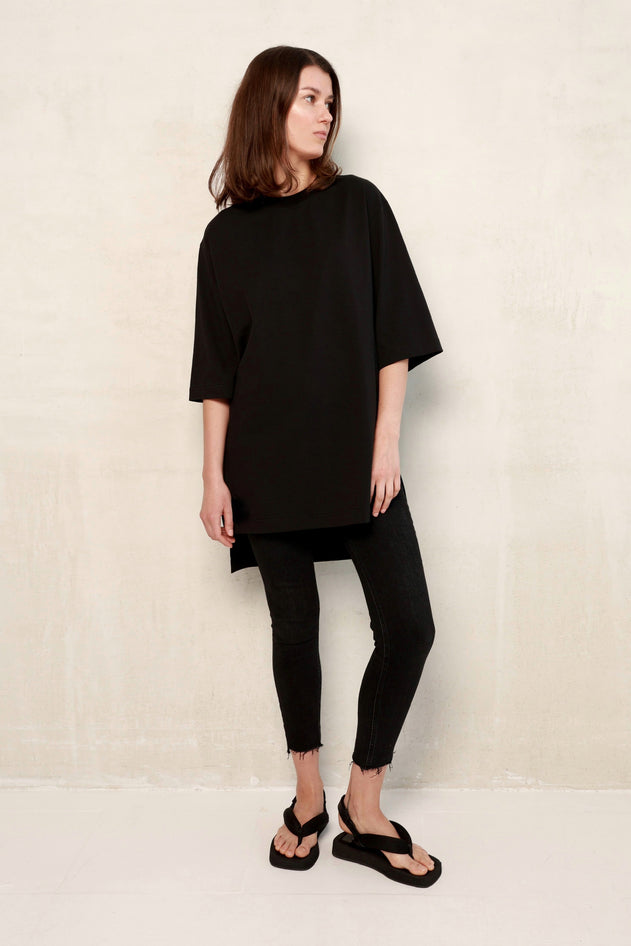 Ria Oversized T-shirt Zwart