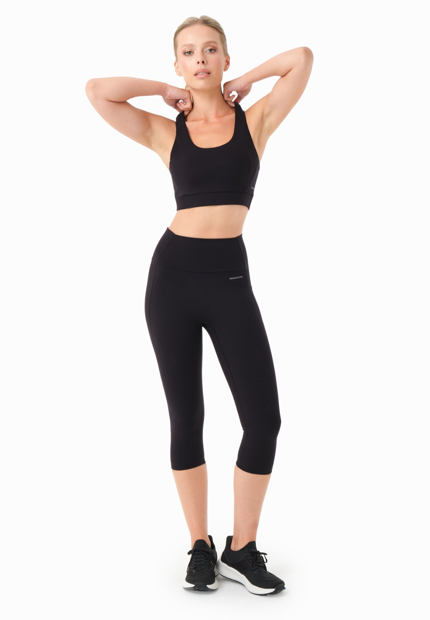 BEVINNblack-5_1076.jpg?v=1763451021