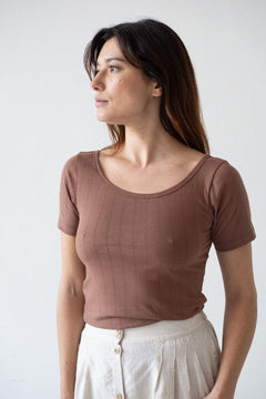 Brooke Short Sleeve Boat Neck T-Shirt Brown