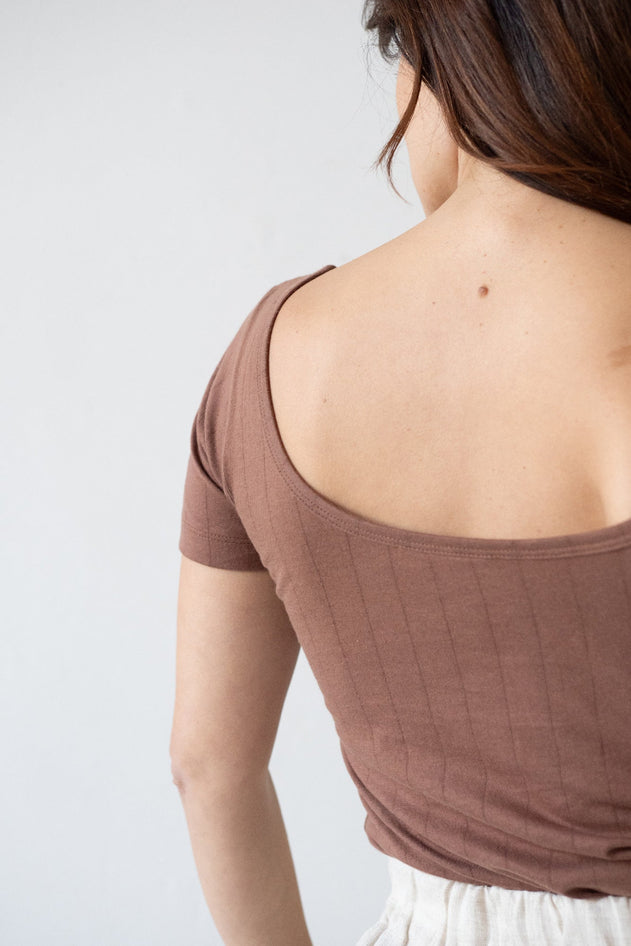 Brooke Short Sleeve Boat Neck T-Shirt Brown
