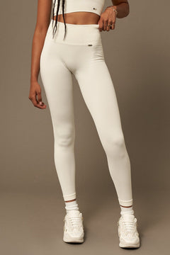 Beyond Leggings White