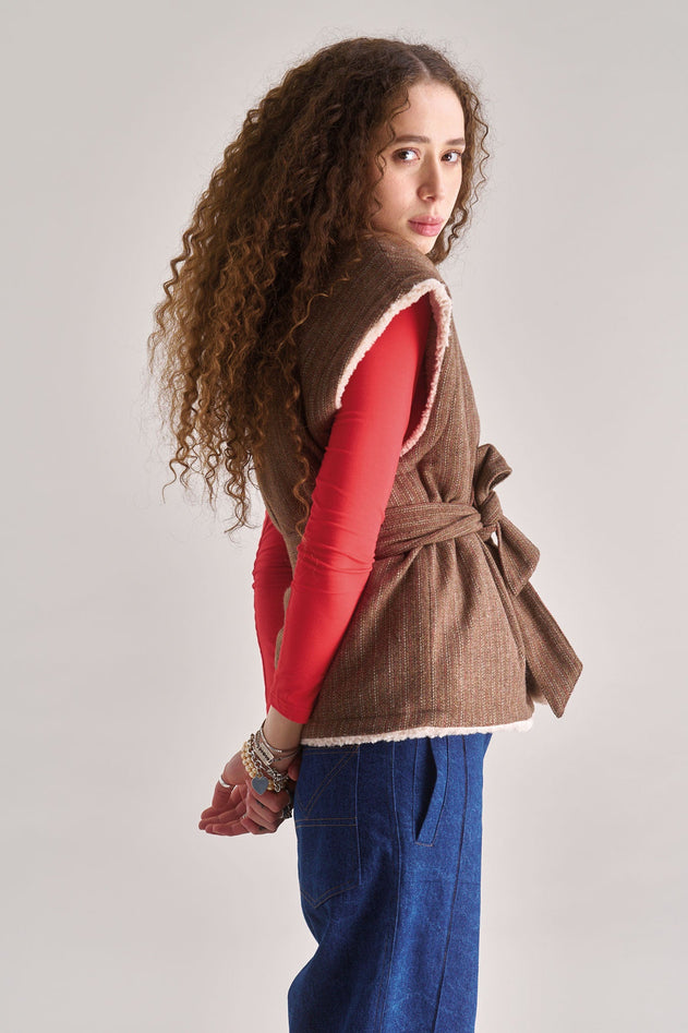 Georgie Reversible Fleece Gilet Sand Beige