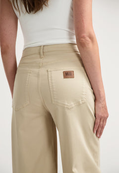 Chelsea Mid Loose Jeans Sand