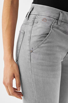 Sun Up Skinny Design Details Jeans Silver Denim