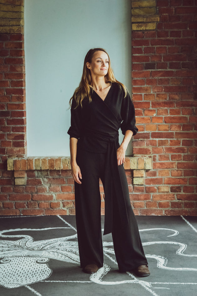 Mena Loungewear Black
