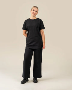 Noki T-Shirt Long Black