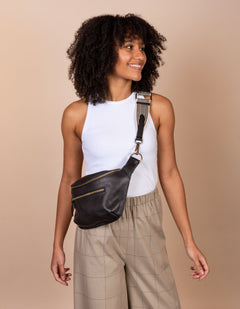 Drew Bum Bag Soft Grain Leather Black