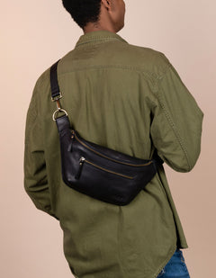 Drew Bum Bag Soft Grain Leather Black