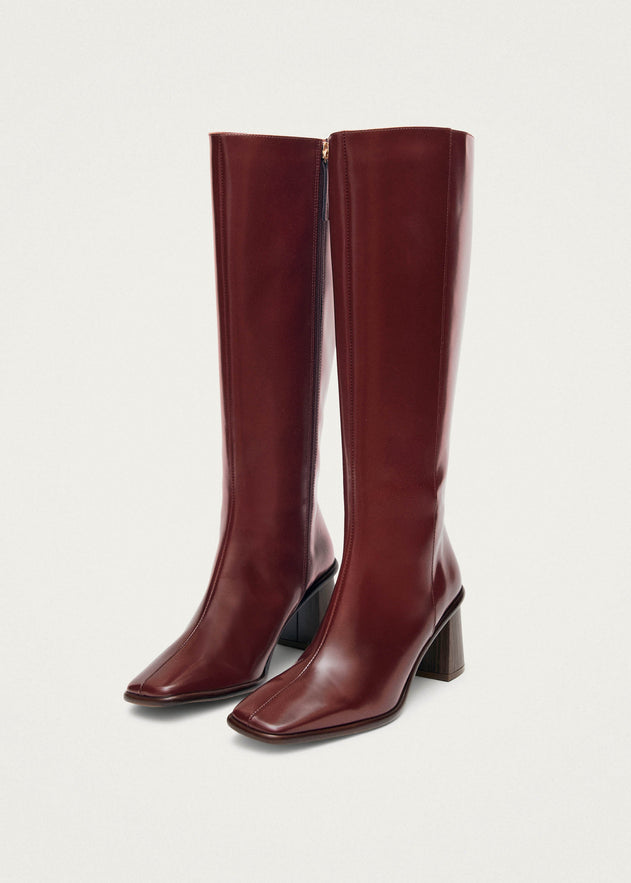 East Leather Boots Sleek Burgundy
