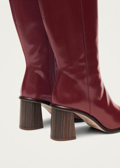 East Leather Boots Sleek Burgundy