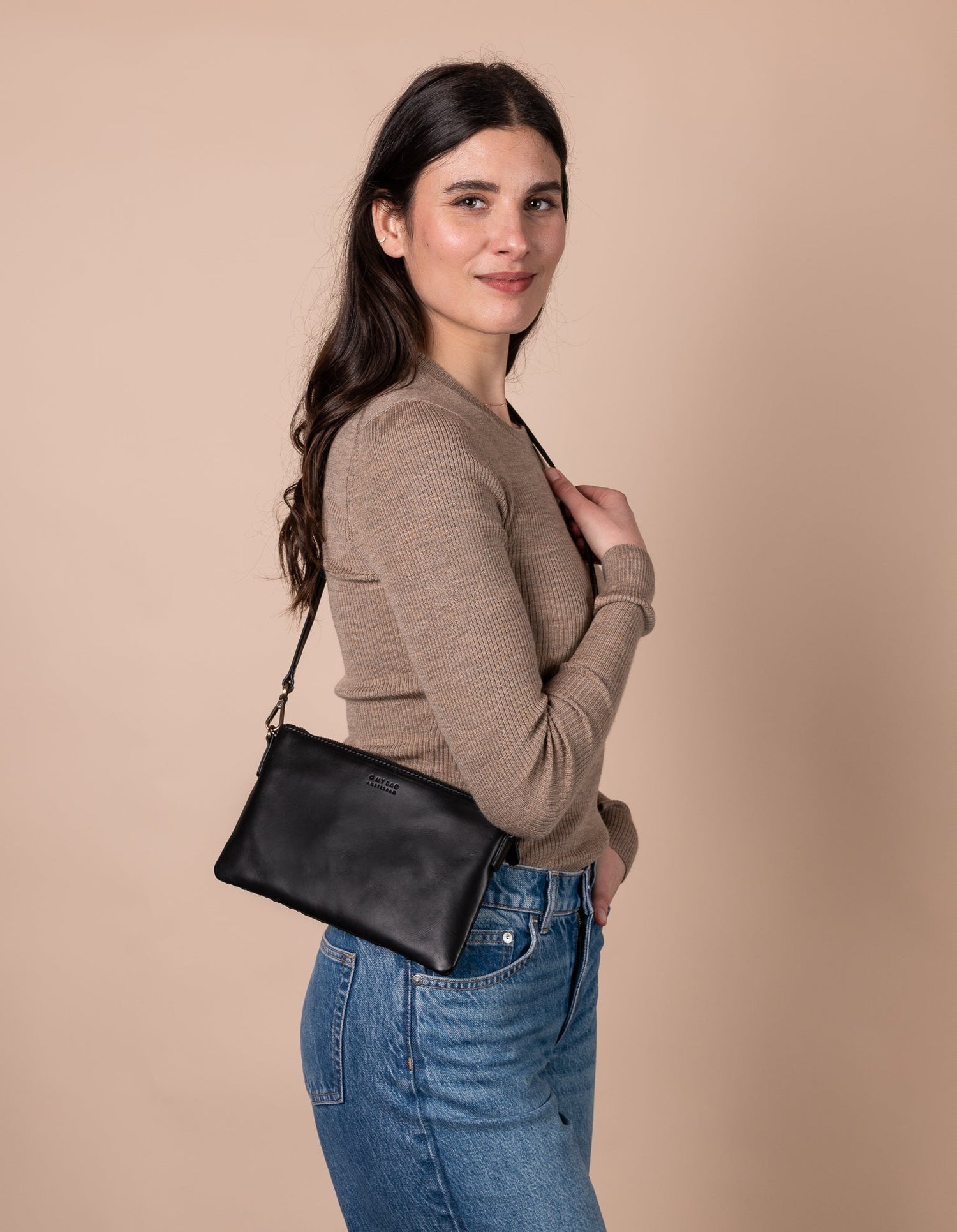 Lexi Tas Woven Black
