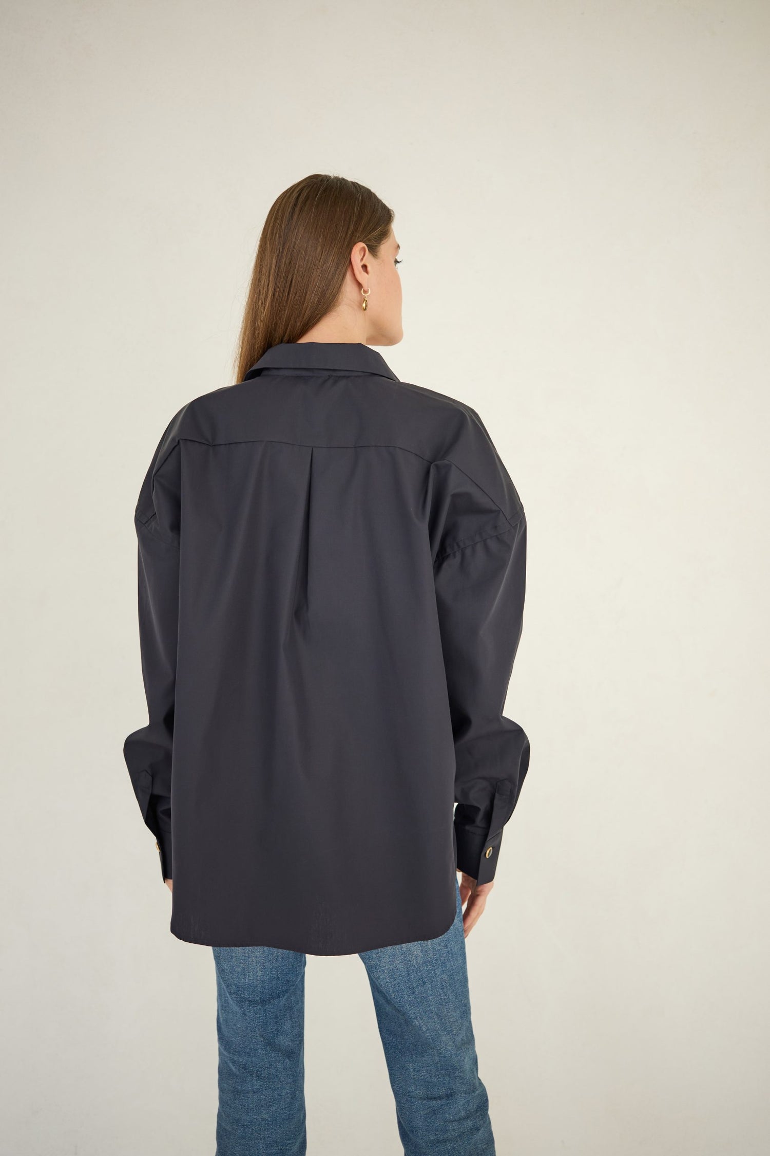 Enteliér Klassiek Oversized Blouse Zwart
