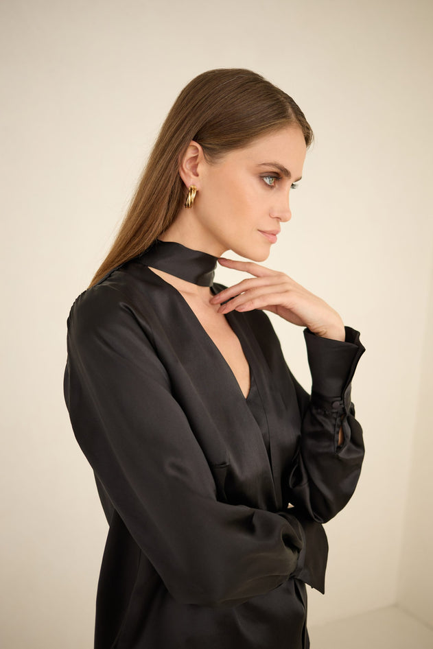 Enteliér Zijden Blouse met Ceintuur Zwart