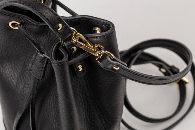 Chelsea Leren Bucket Tas Zwart