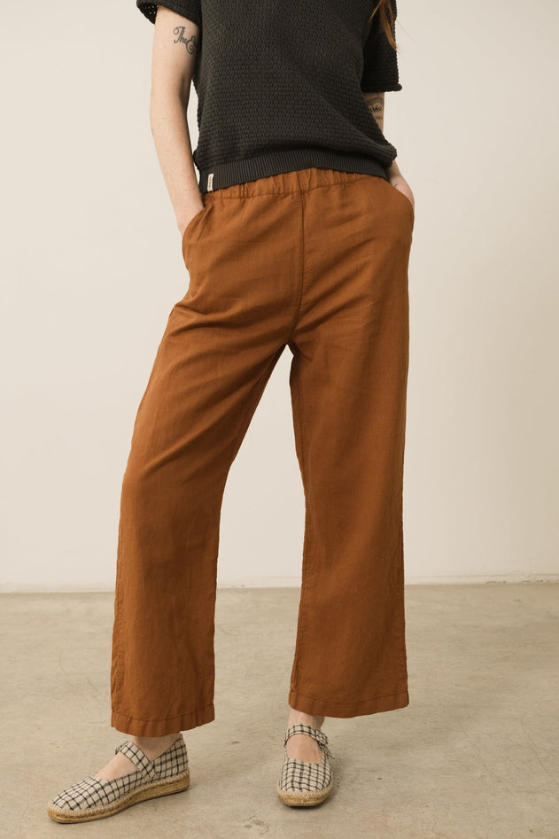 Henna Oversized Linen Blend Pants In Terracotta