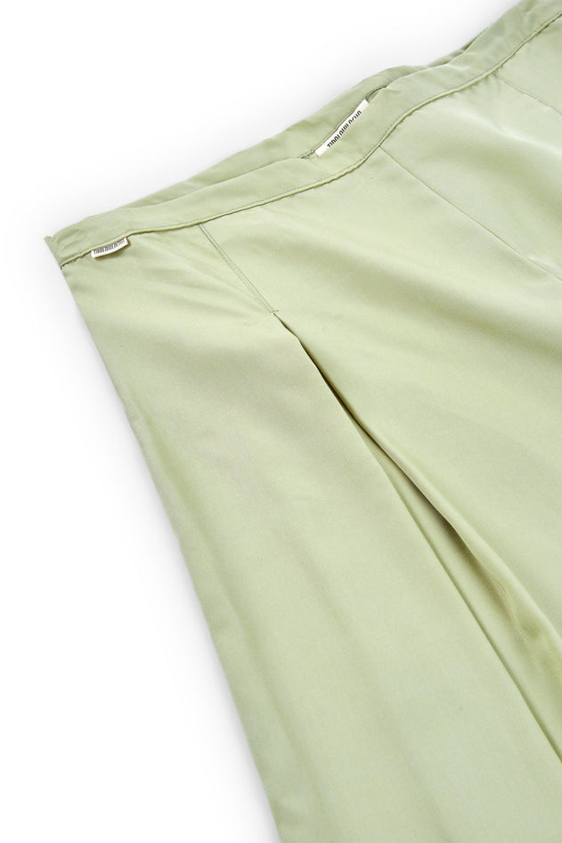 Hannia Viscose Short Groen
