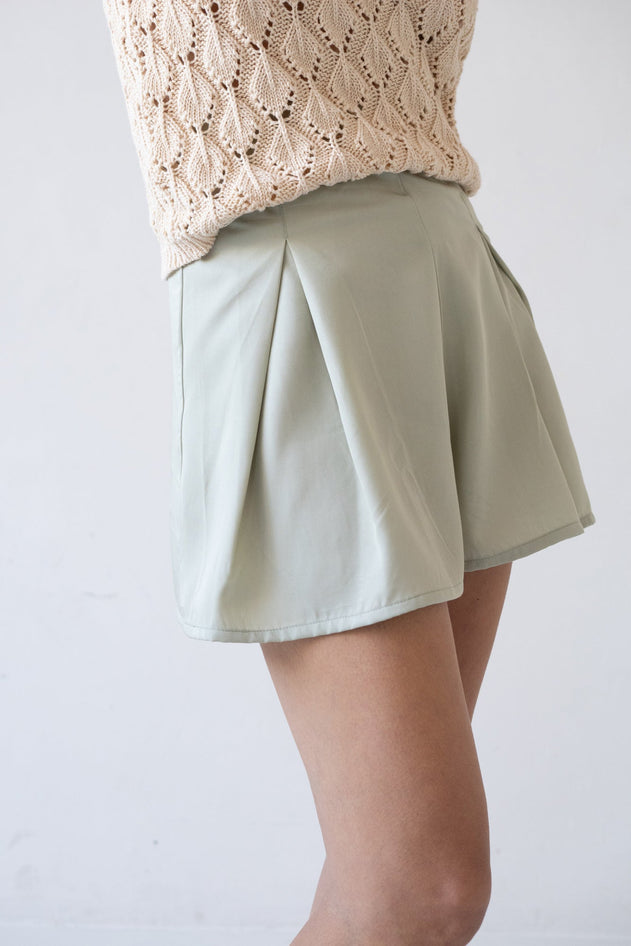 Hannia Viscose Short Groen