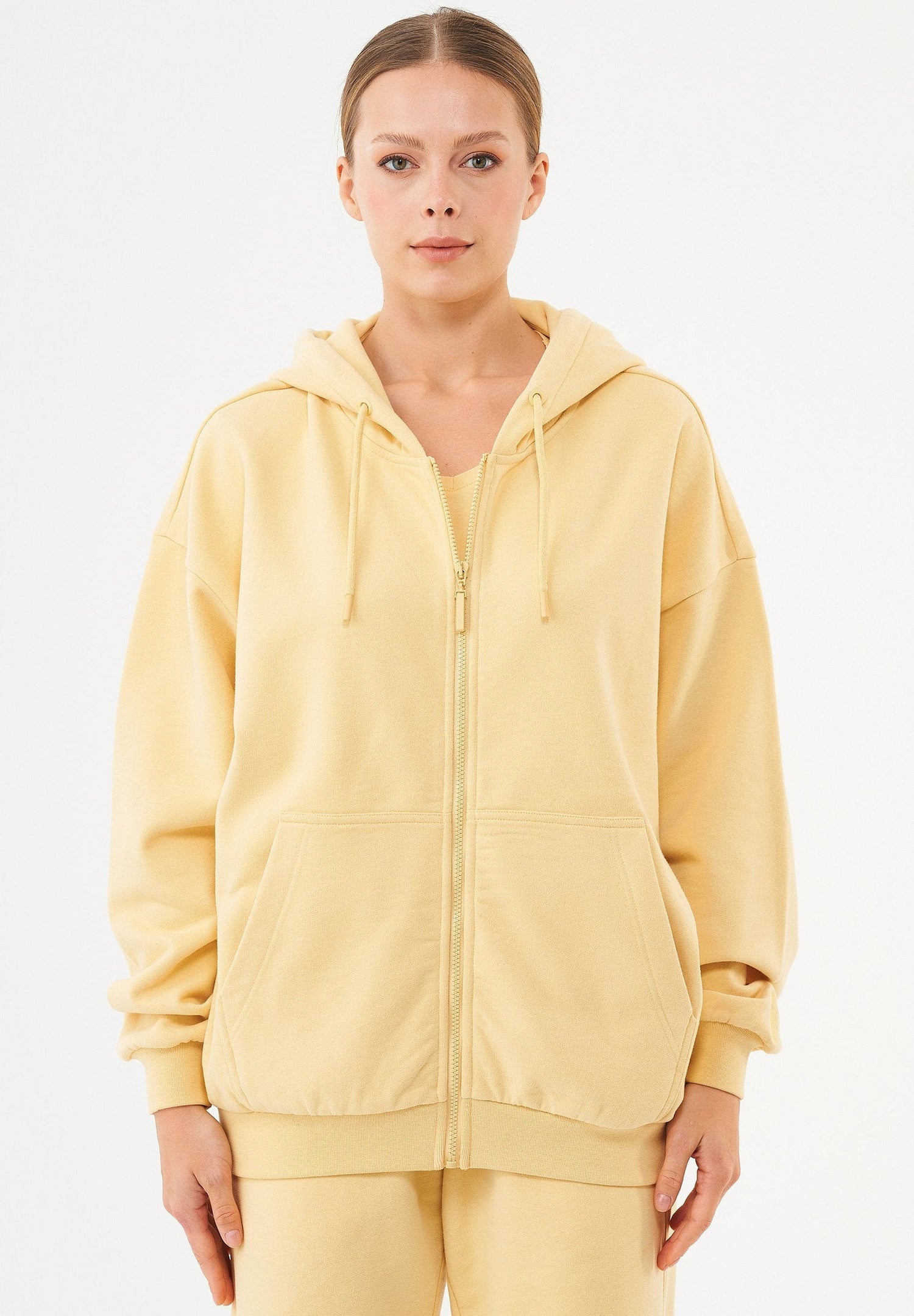 Jale Sweatvest Zachtgeel