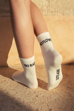 No Rain No Flowers Socks White