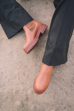 Chelsea High Boots Brown