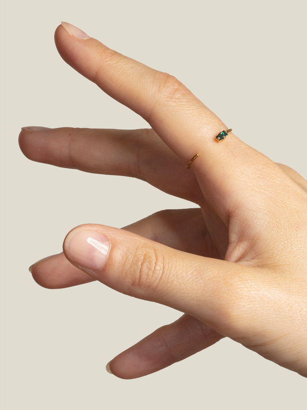 JulesSolo_emeraude_AprilPlease2.png?v=1709021126