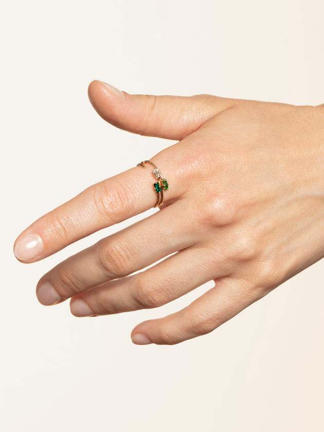 Jules_closeup_AprilPlease.png?v=1721721215