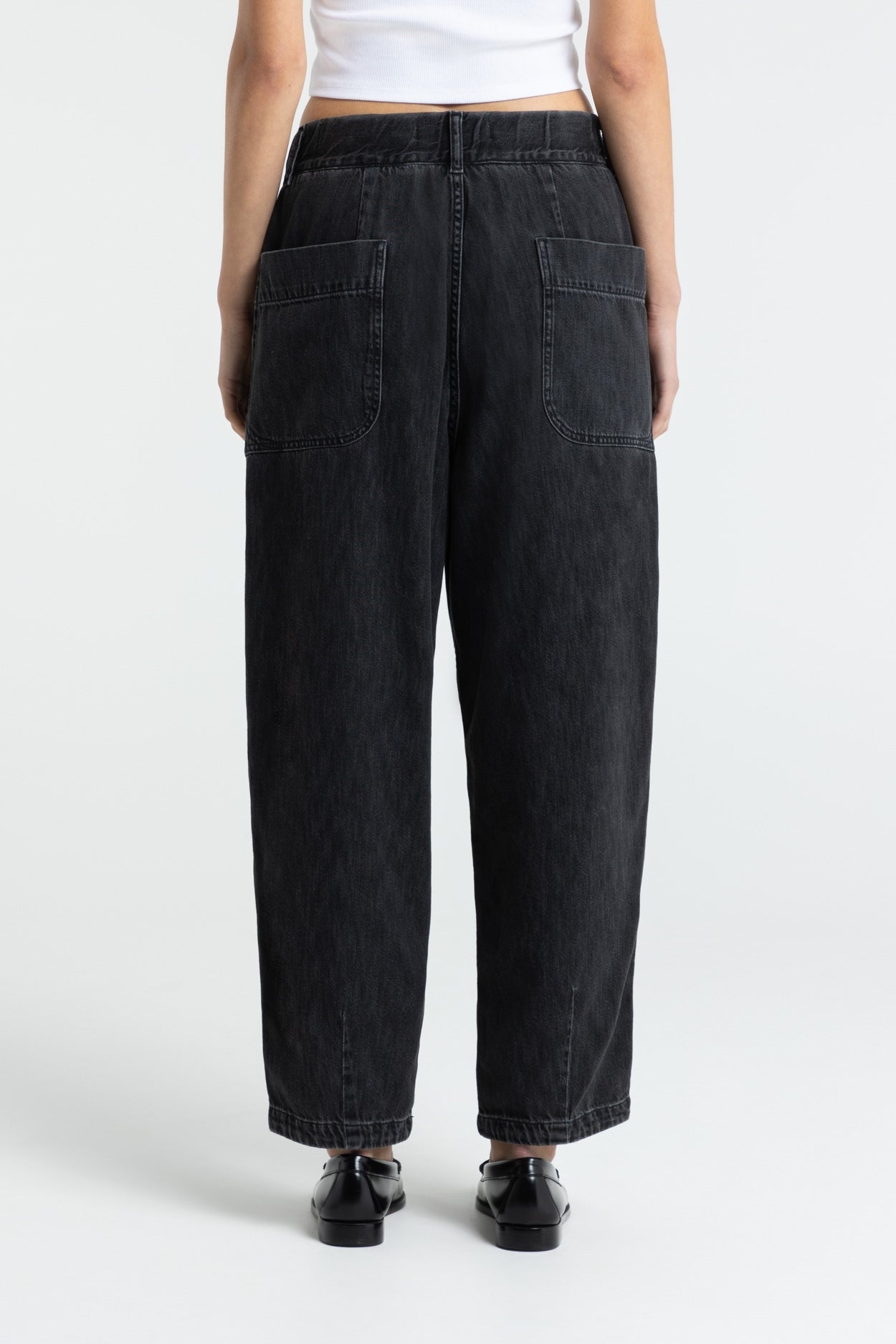 Rory Quercus Grey Worn