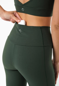 LAILLAamazonasgreen-8_1930.jpg?v=1763468182