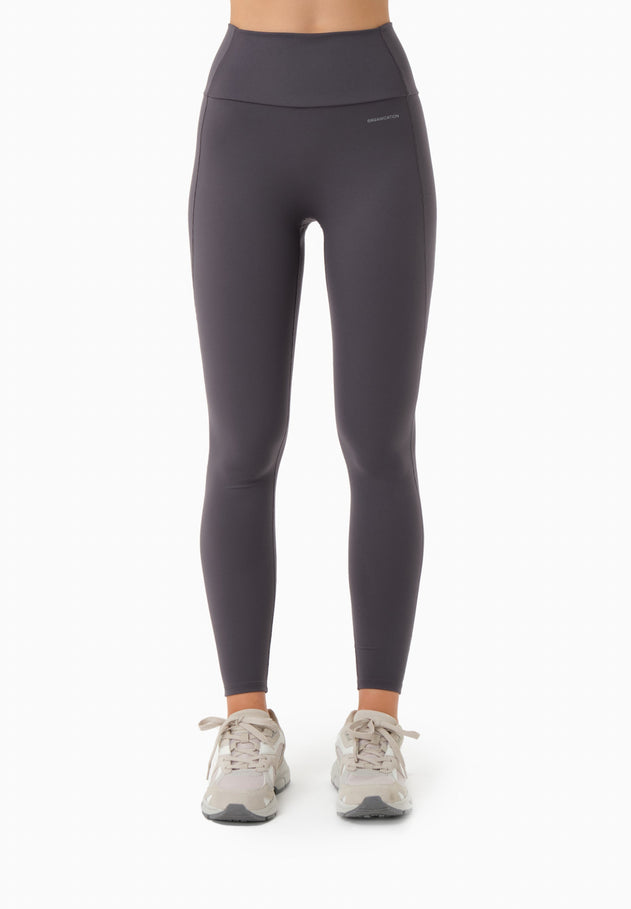 LINNDAshadow-3_1592.jpg?v=1763461377