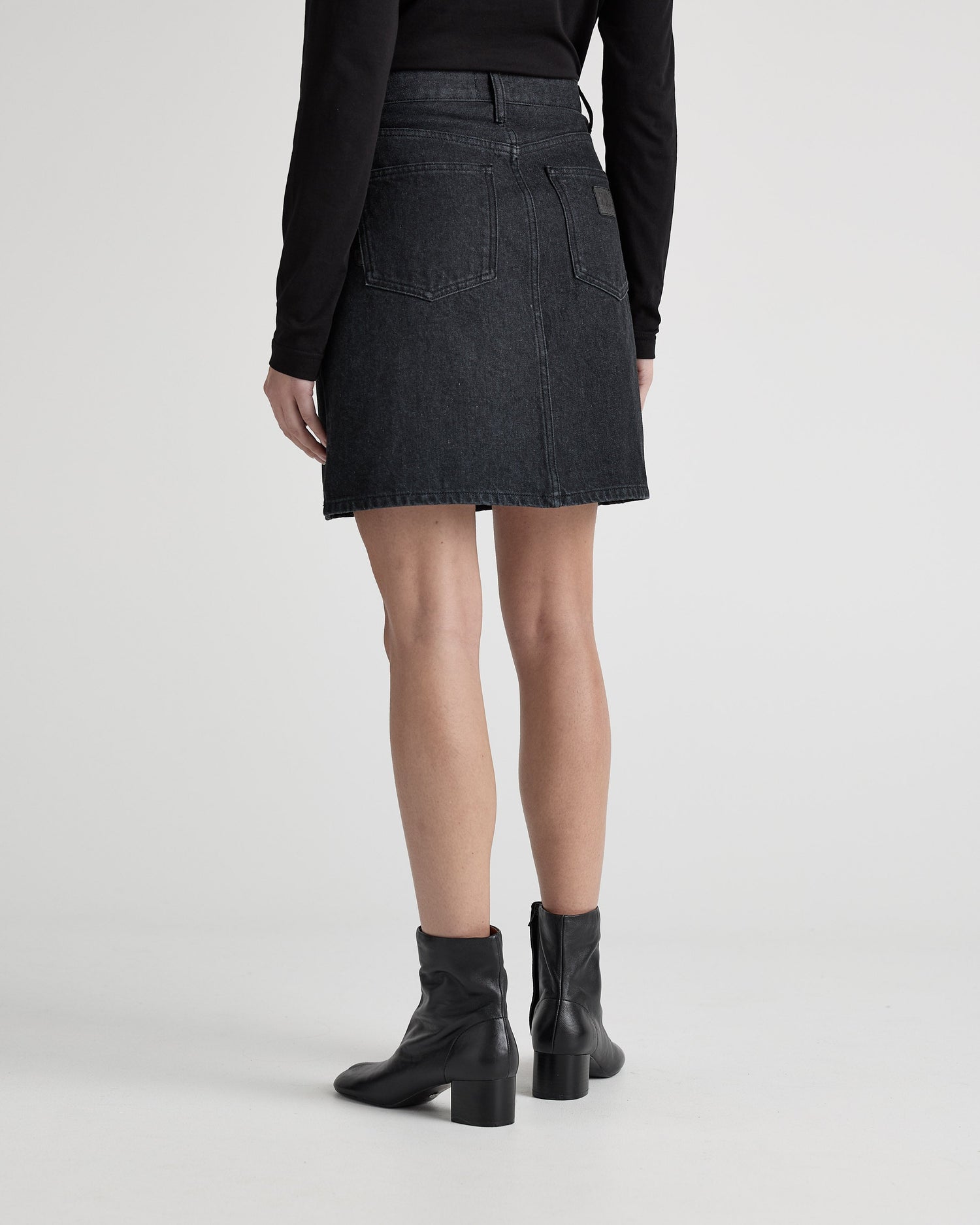 Audry Minirok Black Dip