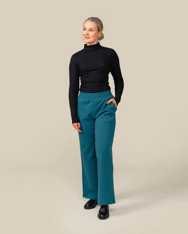 Toive Wide Short Trousers Petrol Blue