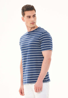 Heren Gestreept Linnenmix T-shirt Marineblauw / Gebroken wit