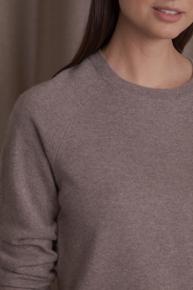 Long-Sleeved Plain Cashmere Sweater Nougat