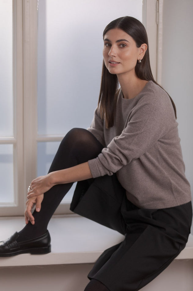 Long-Sleeved Plain Cashmere Sweater Nougat