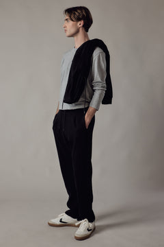 Joggers in Interlock